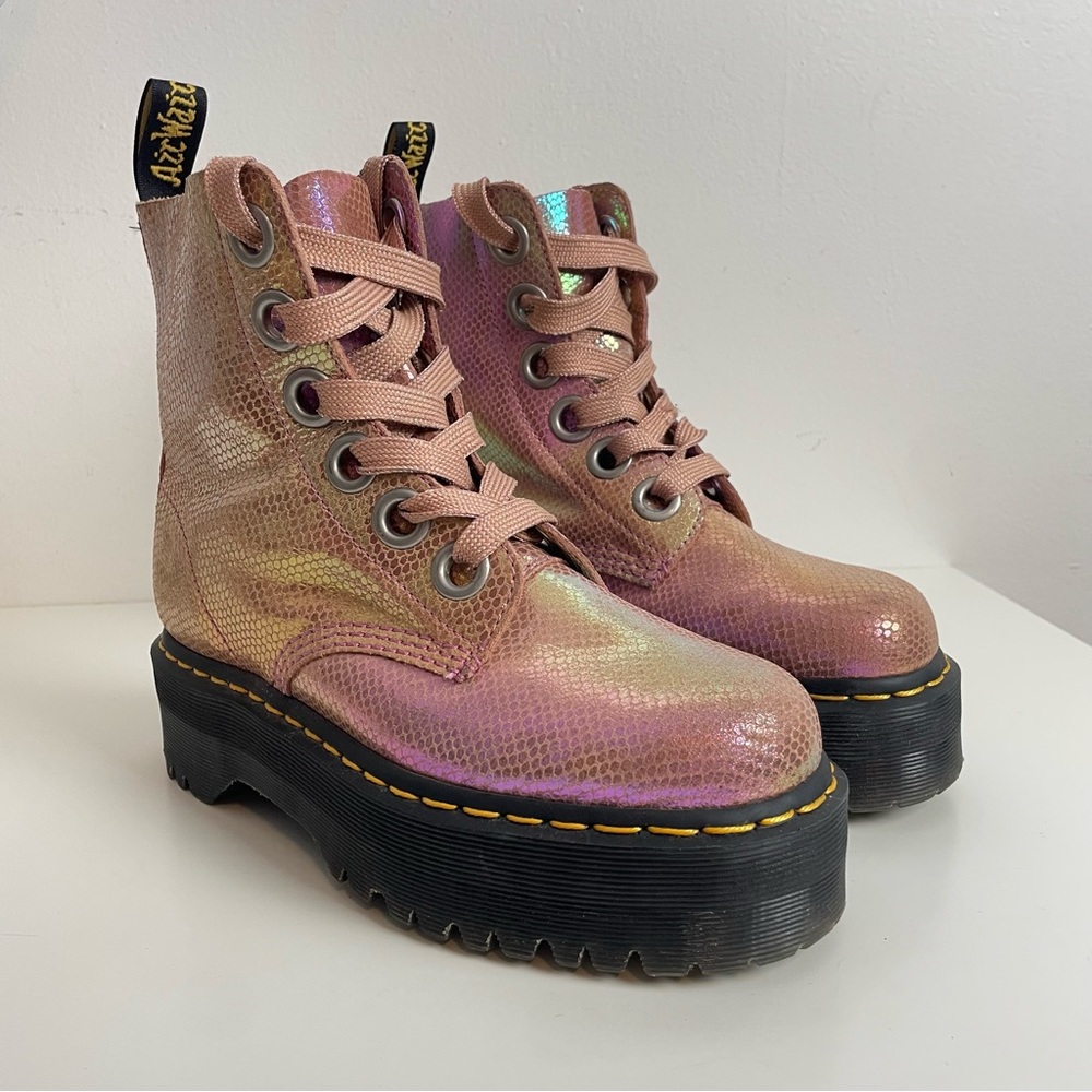 Dr Martens Molly Pink Iridescent Leather Platform Boots Women’s US 7 / EU 38 - Picture 2 of 16